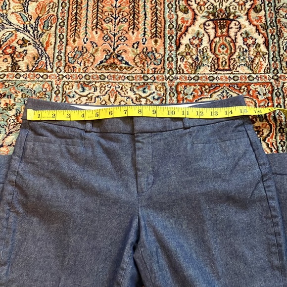 Banana Sloan pants in navy and white cotton blend. - Picture 13 of 13